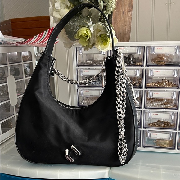 Rebecca Minkoff Black Shoulder Bag with Silver Chain - Picture 2 of 8